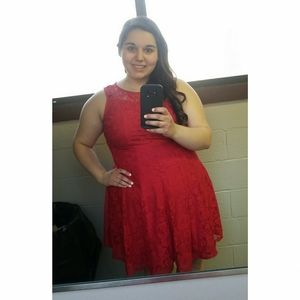 Meet your Posher, Janay